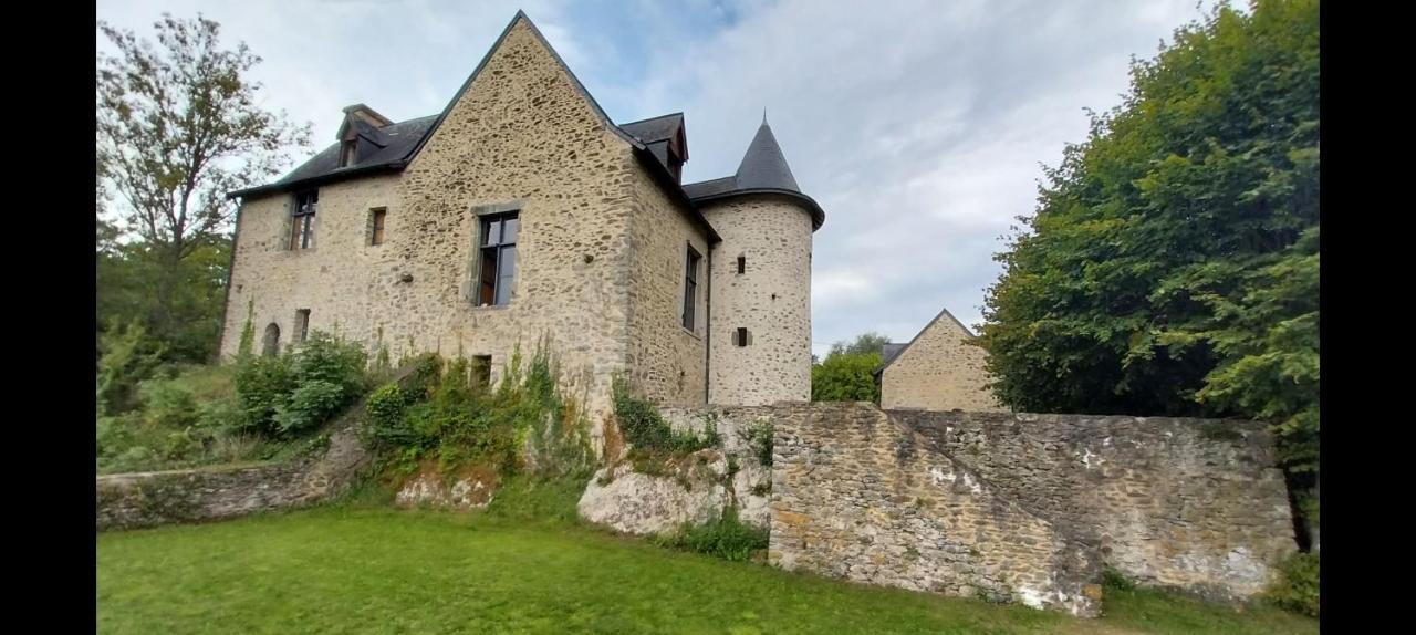 Manoir De La Coudre Hotel Change  Exterior photo