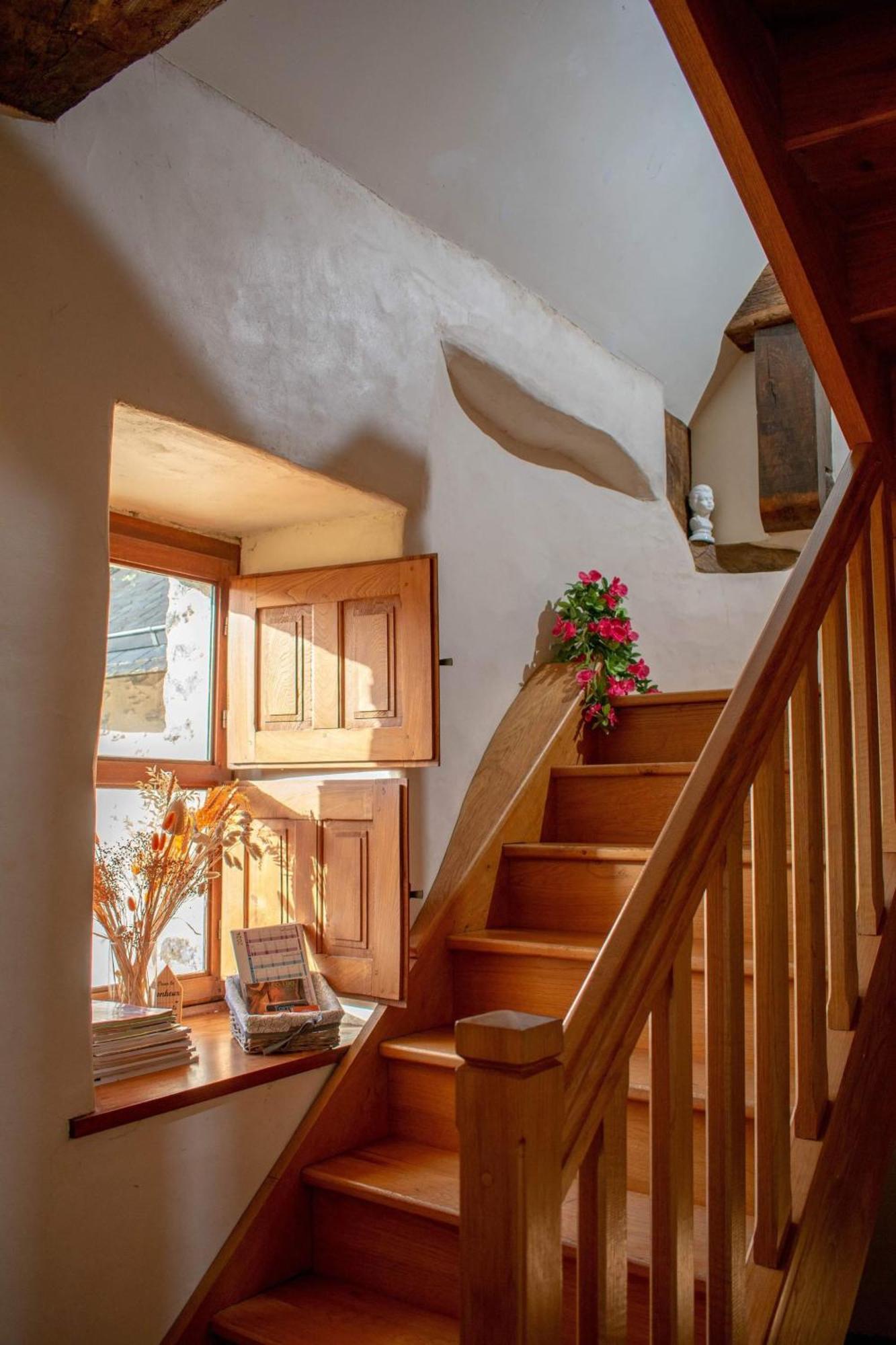 Manoir De La Coudre Hotel Change  Exterior photo